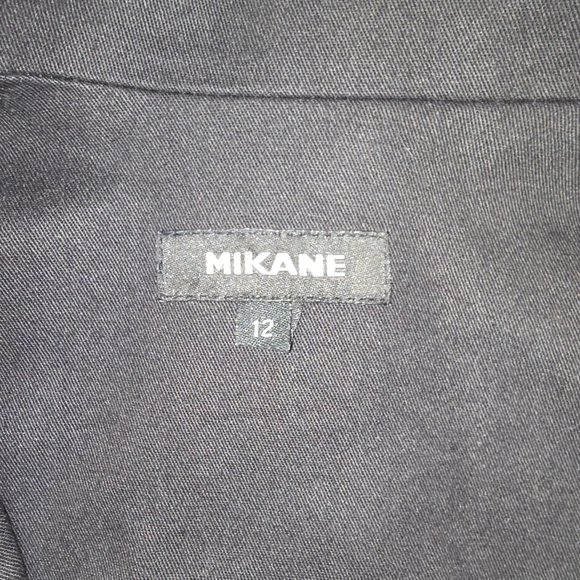 MIKANE Black Blazer - Picture 2 of 6